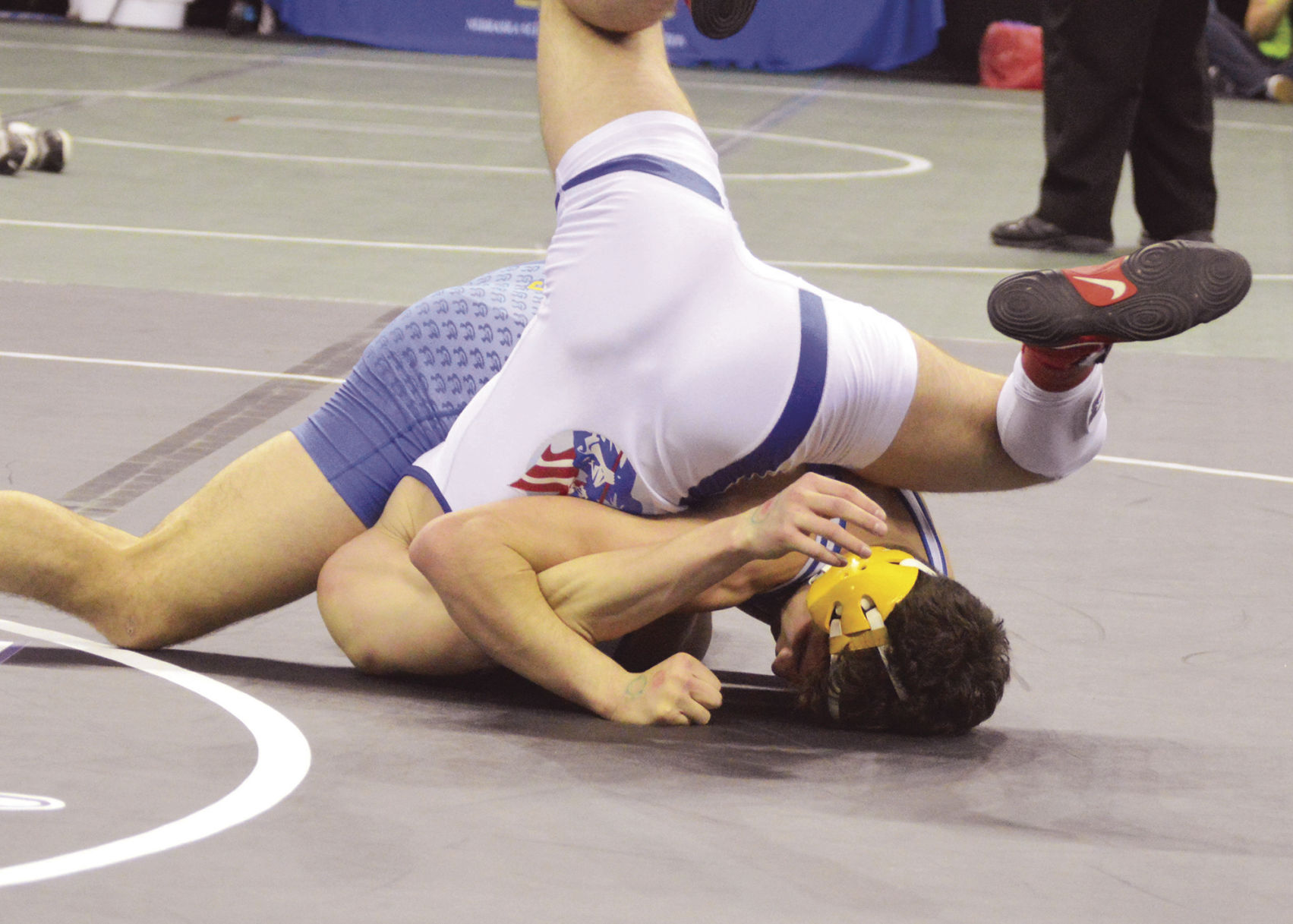 PHOTOS: State Wrestling Day 1